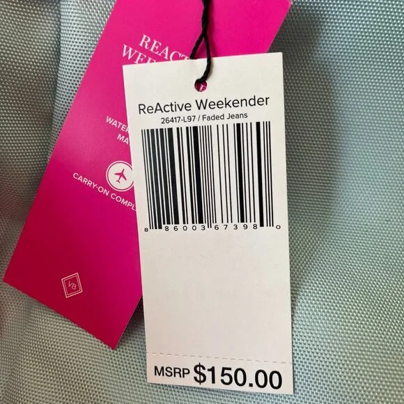 Vera Bradley ReActive Weekender Faded Jeans NWT - Picture 2 of 3